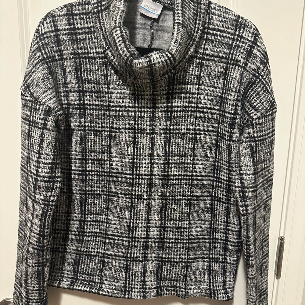 Columbia Black and White Plaid Turtleneck Sweater